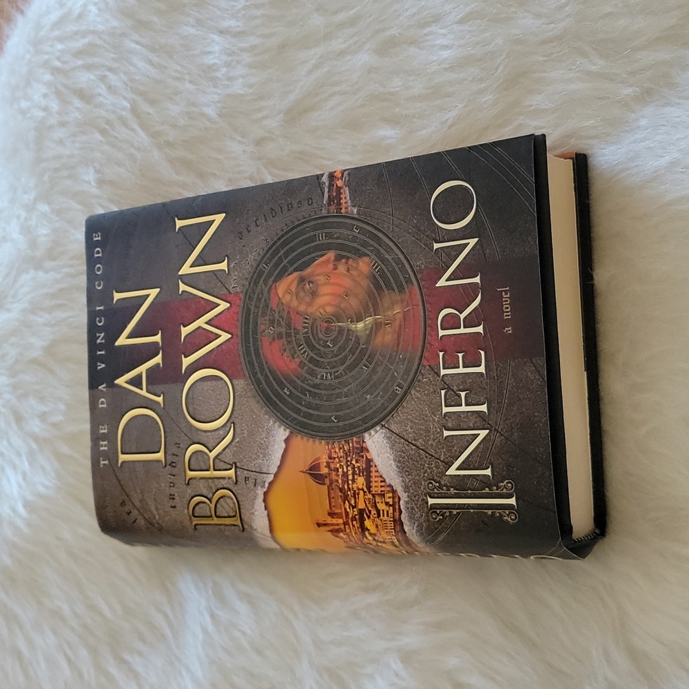 INFERNO Best Selling Thriller Mystery‎ Action Hardcover Book by Dan Brown